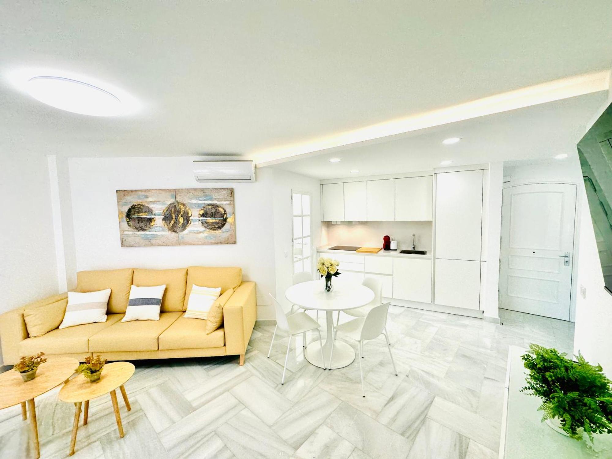 Apartamento, Paradise Sun Beach In Marina Benalmádena Exteriér fotografie